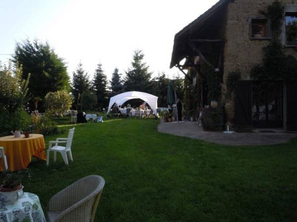 La Rolandière Faverges-de-la-Tour Extérieur photo